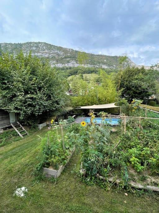 La Tiny House De Chaparon Apartment Lathuile Exterior photo